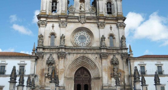 Una giornata ad Alcobaça da Lisbona: Visita il Monastero e il Museo del Vino