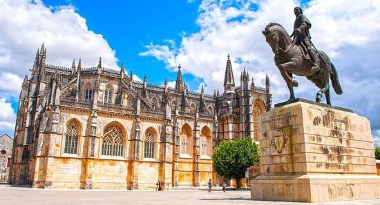 Il Monastero di Batalha e non solo: Itinerario per un giorno perfetto