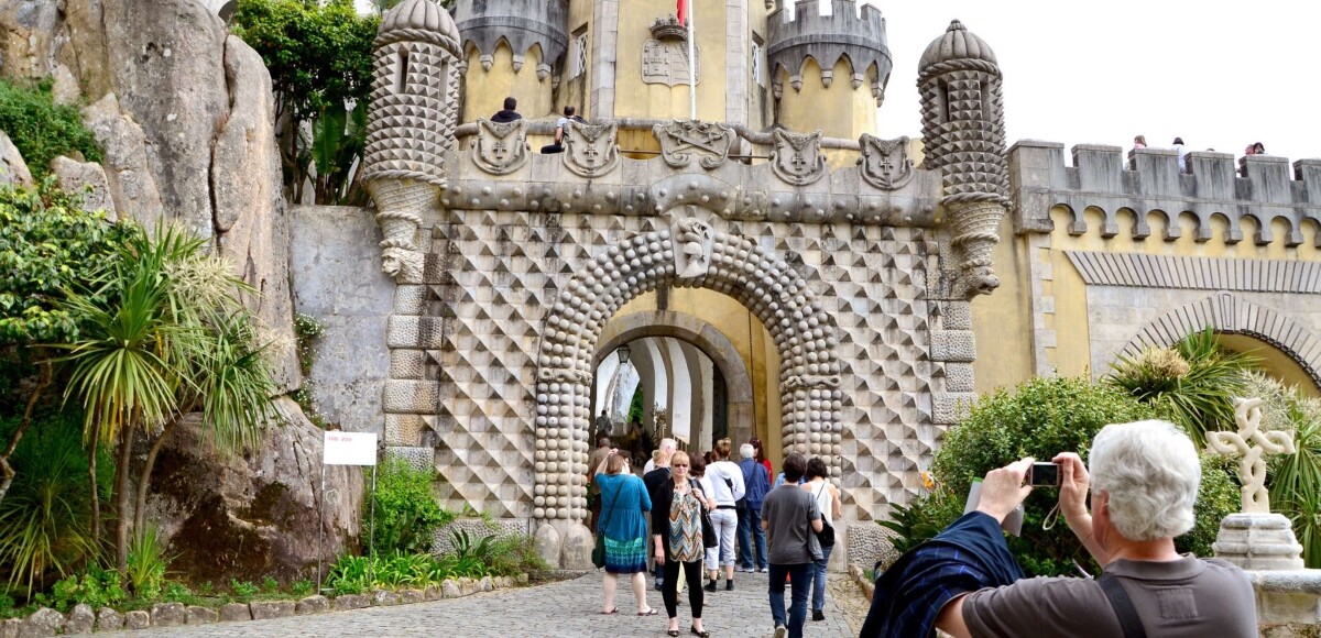 Organizza la tua visita a Sintra con i migliori biglietti e tour selezionati dal team VIVI CITY