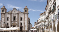 Evora piazza