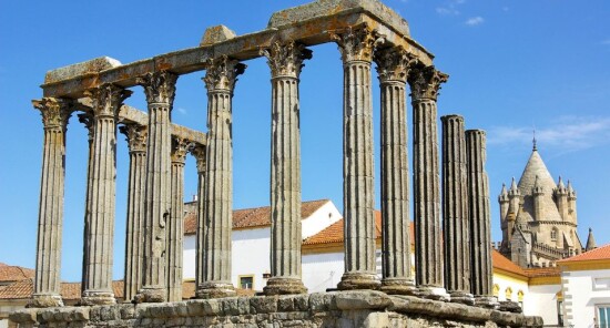 Cosa vedere a Evora, la città dei templi romani in Portogallo