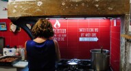 Mama in cucina