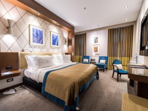 lisboa carmo hotel