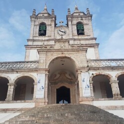 Santuario di Nostra Signora di Nazaré: visita la Madonna Nera del Portogallo