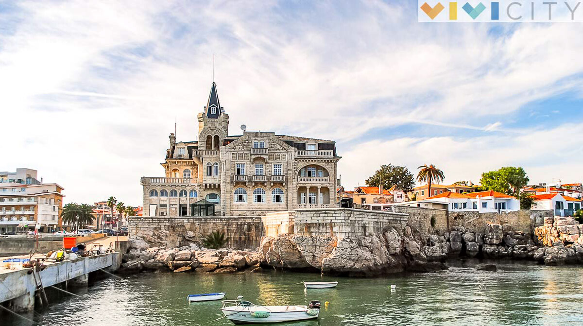 Visita Cascais con un Tour Guidato con partenza da Lisbona