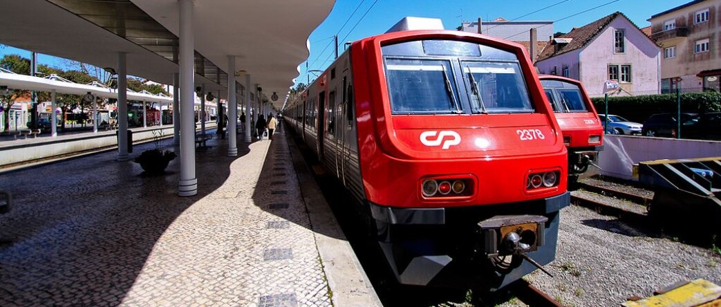 Treni Stazione di Sintra foto di Matt Hinsta