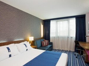 Holiday Inn Express Lisbon Airport