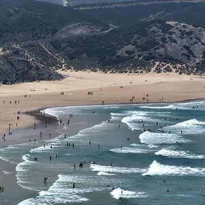 Praia do Amado wikimedia
