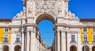 Piazza Commercio e Arco Rua Augusta Lisbona 01