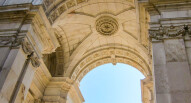 Piazza Commercio e Arco Rua Augusta Lisbona 14