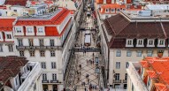 Piazza Commercio e Arco Rua Augusta Lisbona 21
