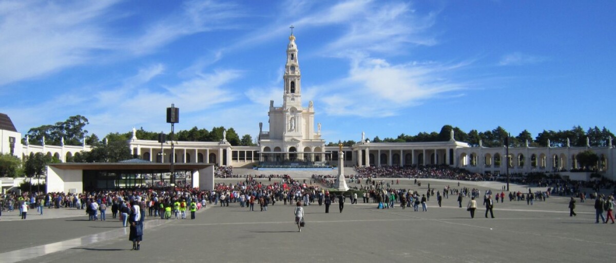 Da Lisbona a Fatima senza pensieri: scopri i santuari e la storia con le migliori escursioni guidate selezionate per te.