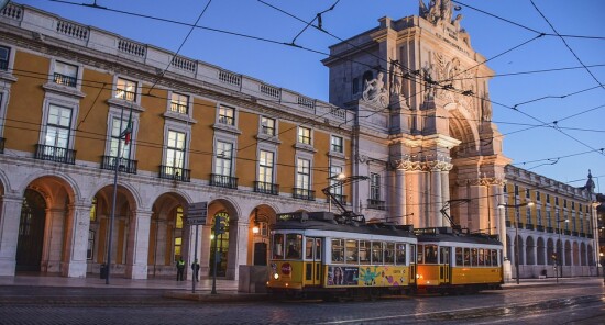 Offerte e sconti su hotel, biglietti e tour guidati a Lisbona