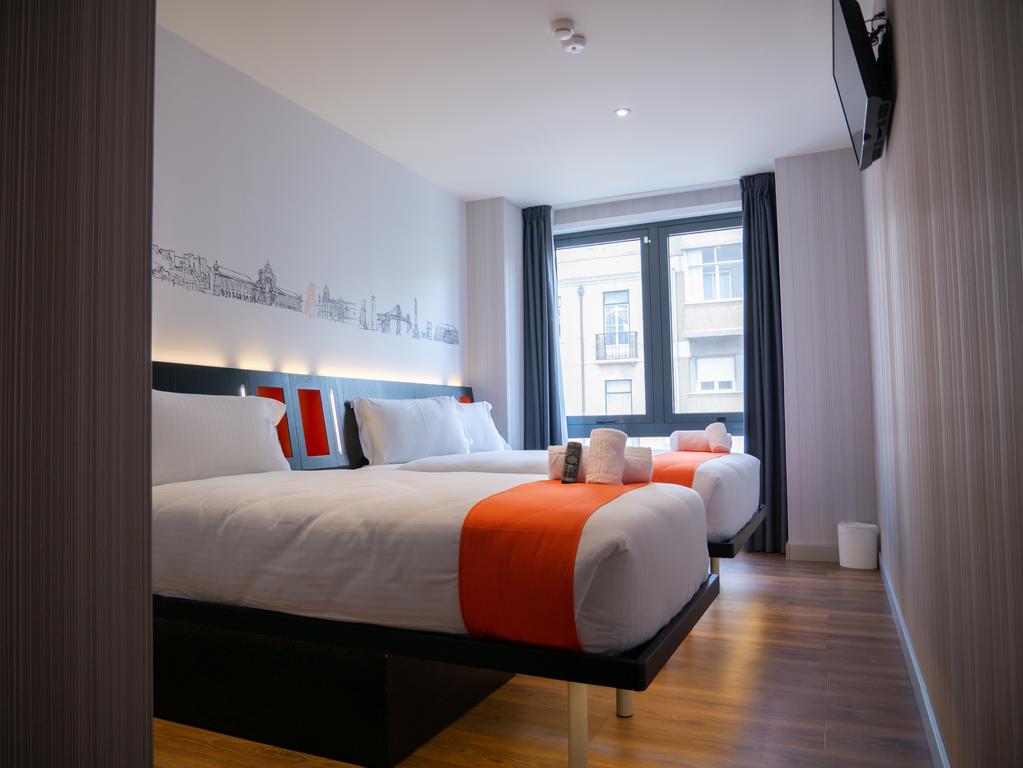 easy hotel