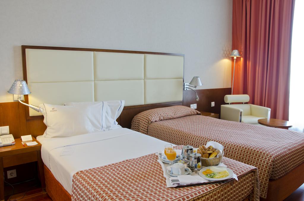 VIP Executive Arts Hotel